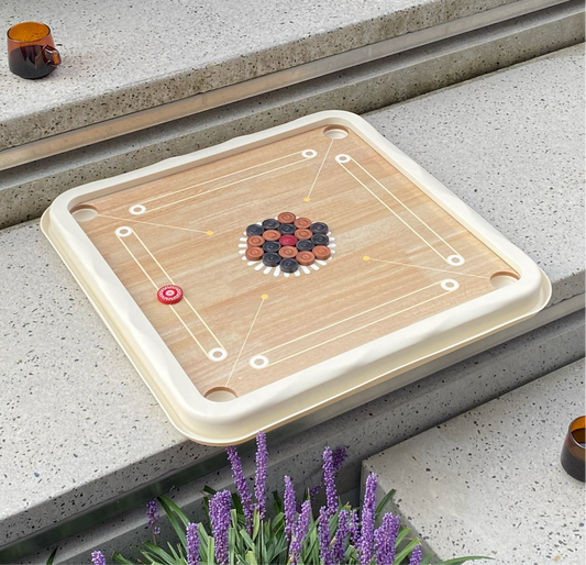 🎯 Dillards Carrom Board™